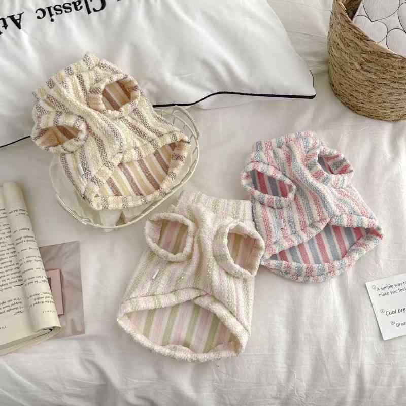 ペット服 春夏 犬 猫 服 半袖 カラフル ストライプ やわらか 通気 かわいい XS S M L XL XXL