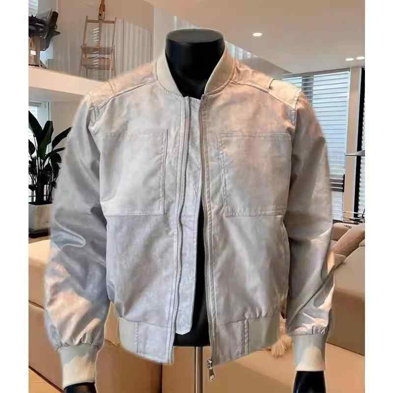 ・カテゴリ: ジャケット・スタイル: ストリート・対象: 青少年・ネックライン: スタンドカラー・フィット: ゆったり・フロント: ジッパー・フード: なし・厚さ: 普通・柄: その他・素材: ポリエステル・素材構成: ポリエステル70%・裏地: その他・シーン: カジュアル・ディテール: マルチポケット・裾: 布裾・着丈: レギュラー・ポケット: 立体フラップポケット・着用方法: アウター・袖丈: 長袖・袖: 袖口絞り・色: グレー・サイズ: S, M, L, XL, 2XL, 3XL