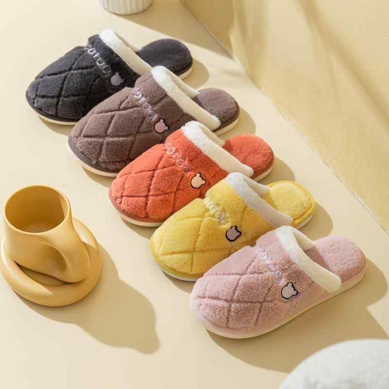 ルームシューズ レディース メンズ 秋冬 厚底 あったか スリッパ 室内履き かわいい 暖かい もこもこ 防寒 冷え対策 寒さ対策 Pineapple Bear オレンジ系 イエロー系 グレー系 ブラウン系
