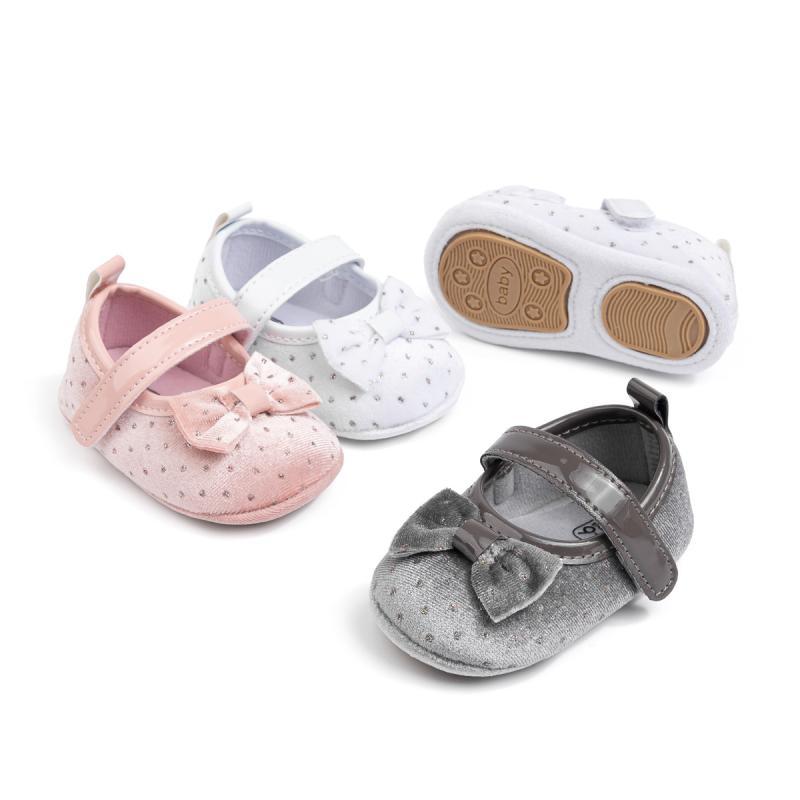 靴下 ベビーシューズ 春秋 柔らかい底 蝶結び 人工PU かわいい ドット柄 白 ピンク系 グレー 歩き始め 12～36ヶ月