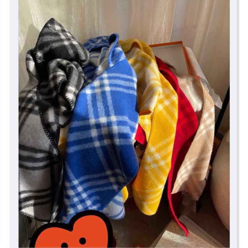 マフラー レディース フード付き ウール チェック柄 高級感 ショール ケープ 秋冬 防寒 あたたかい アウター 秋梨イエロー ピンク ブラック ライトブルー レッド ブルー アプリコット 豆グリーン