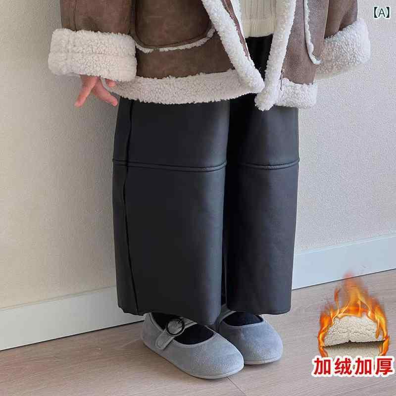 子供服 パンツ ガールズ 裏起毛 PUレザー ストレートパンツ ロングパンツ 厚手 高腰 伸縮性 ウエストゴム 普段着 おしゃれ着 ブラック 100cm 110cm 120cm 130cm 140cm 150cm