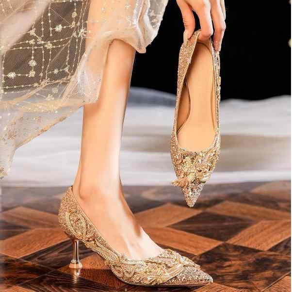 ウェディングシューズ レディース ブライダルシューズ 結婚式 パンプス パーティーシューズ ラインスト..