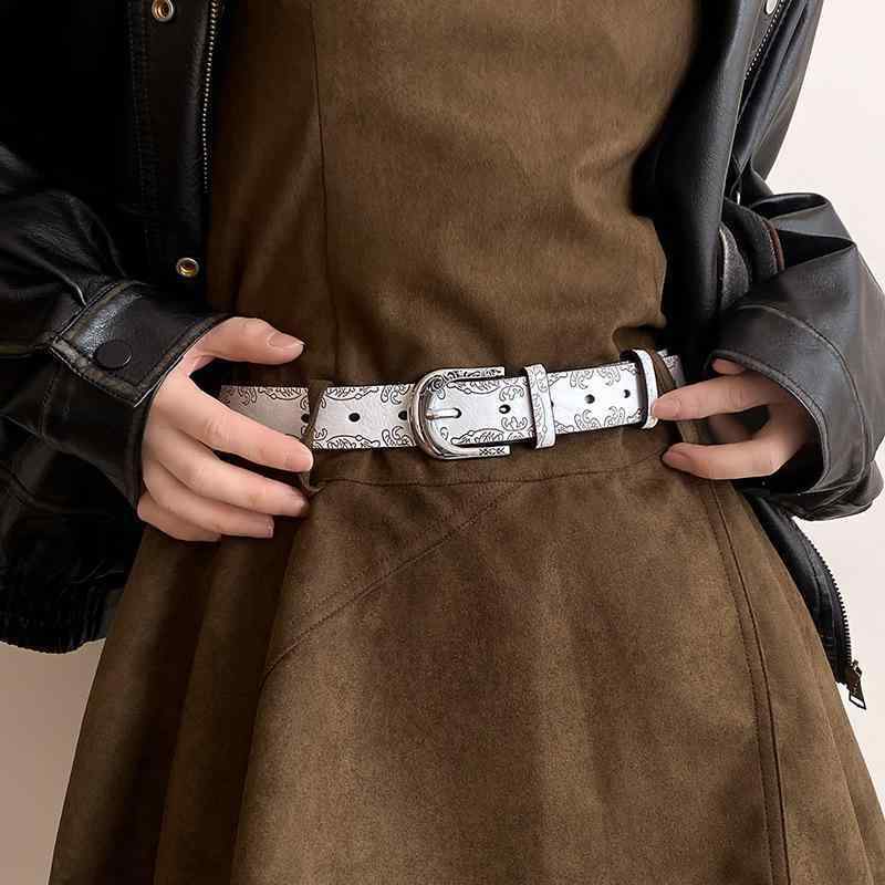 ベルト レディース 細ベルト 合金バックル フェイクレザー ホワイト 白 普段使い ショートパンツ 春夏 カジュアル きれいめ スタイル