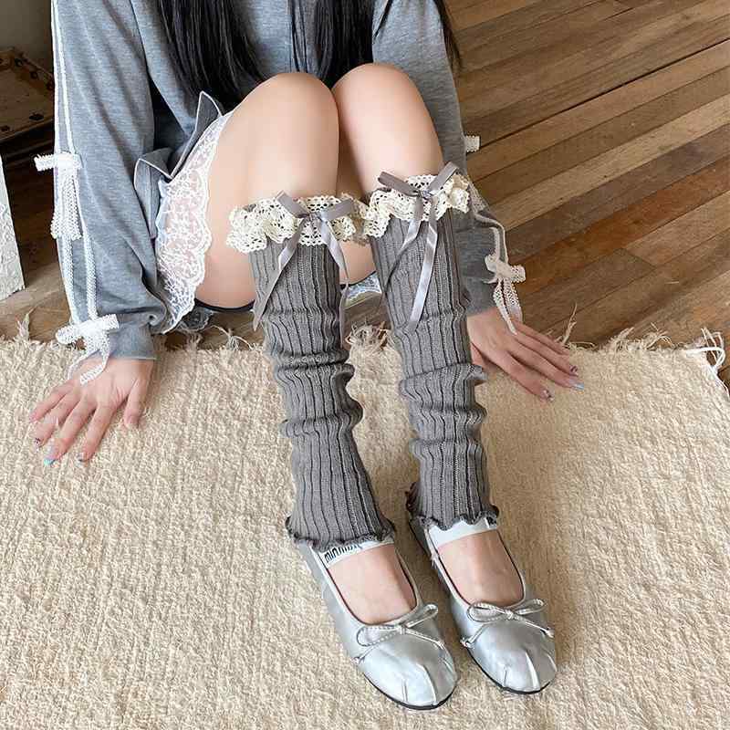 靴下 レディース 秋冬 レース 花柄 蝶結び アクリル かわいい ソックス ミドル丈 黒 白 ワインレッド ..