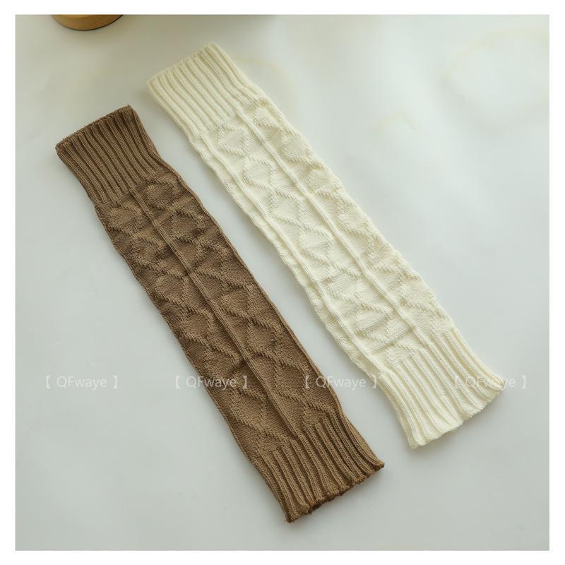 靴下 レディース 秋冬 堆堆袜 高筒 コットン ケーブル編み ルーズソックス 美脚効果 冷え対策 ブラック コーヒー色 カーキ色 白色