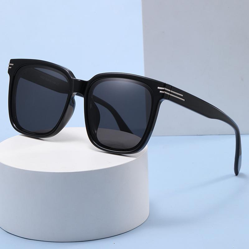 サングラス レディース メンズ スクエア型 偏光レンズ UV400カット ブラック グレー ホワイト ファッション おしゃれ 運転用 旅行用 ドライブ