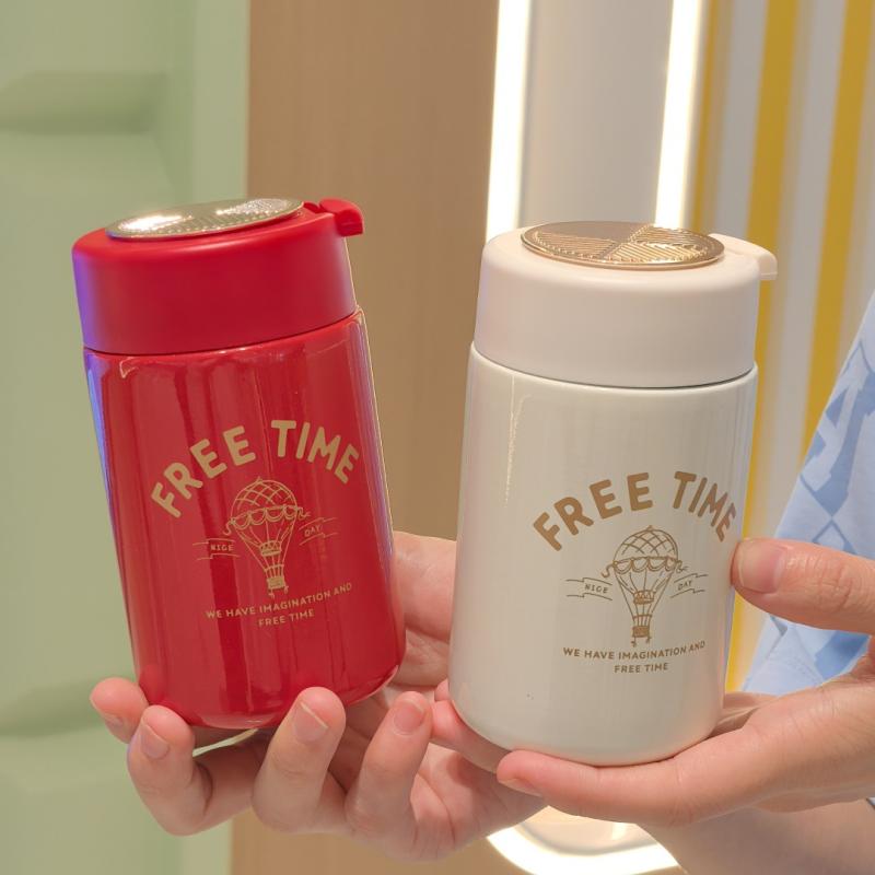 水筒 レディース ミニ ステンレス マグボトル 260ml ポータブル 軽量 保温 保冷 スリム 直飲み かわいい おしゃれ コーヒー 米白 赤 緑 茶 青