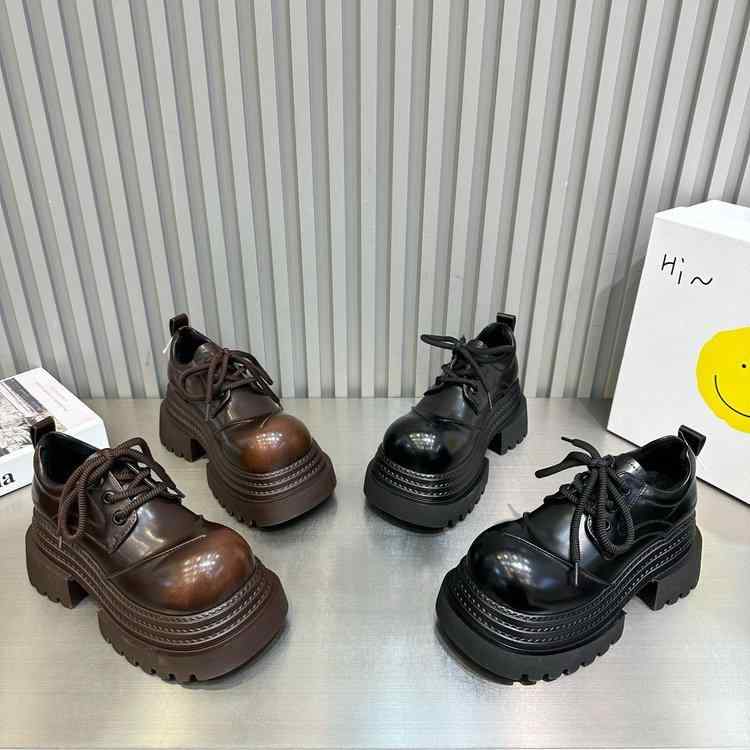 ローファー レディース 厚底靴 ラウンドトゥ 紐靴 合皮 エナメル調 黒 ブラック 茶色 ブラウン カジュアル スタイル