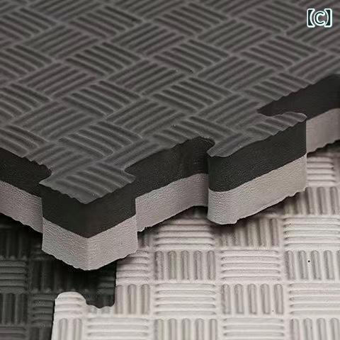 ヨガマット エクササイズマット トレーニングマット 武道 格闘技 厚手 EVA 正方形 100cm 滑り止め スト..