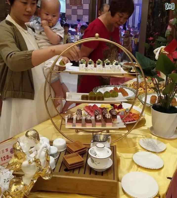 ケーキスタンド アフタヌーンティー用 点心台 デザートプレート 鳥かご型 丸型 金色 2段 3段 4段 5段 [3]