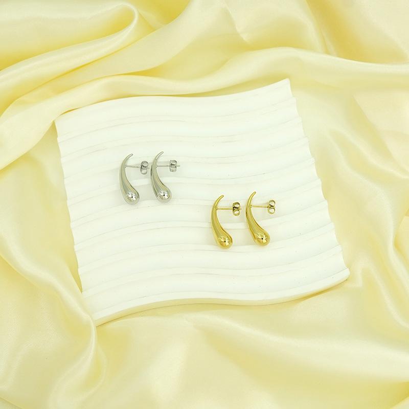 イヤリング レディース チタン鋼 ドロップ しずく型 ステンレス アレルギー対応 電気メッキ加工 手作り..