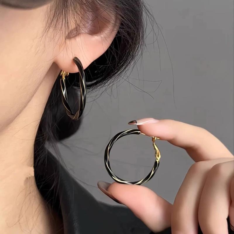 イヤリング レディース 女性用 合金 幾何学模様 ブラック 円形 小ぶり 電気メッキ加工 ファッション 通..