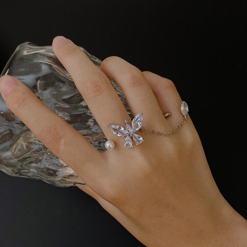 指輪 レディース ラインストーン 蝶々 パール チェーン 韓国風 フリーサイズ アレルギー対応 キラキラ ..