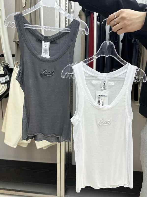 タンクトップ レディース キャミソール コットン 透け感 トップス カットソー ノースリーブ ショート丈 スリムフィット カジュアル かわいい 白/グレー/黒