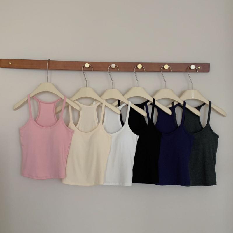 タンクトップ レディース キャミソール ブラパッド付き スリムフィット ノースリーブ トップス 無地 春夏秋冬 白色 黒色 紺色 ピンク系 肌色 ダークグレー 再生繊維