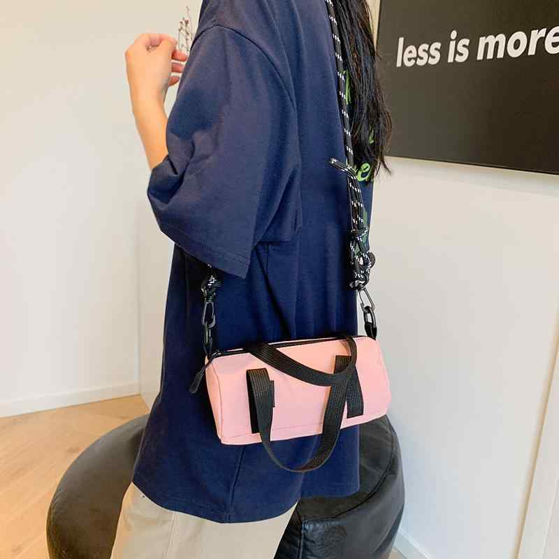 ショルダーバッグ レディース メンズ ユニセックス ミニ 円筒型 鞄 カバン ナイロン スマホ 無地 シンプル 斜めがけ 肩掛け かわいい おしゃれ ストリート カジュアル 白 ホワイト ピンク 黄色 イエロー 緑 グリーン ブルー 青 ブラック