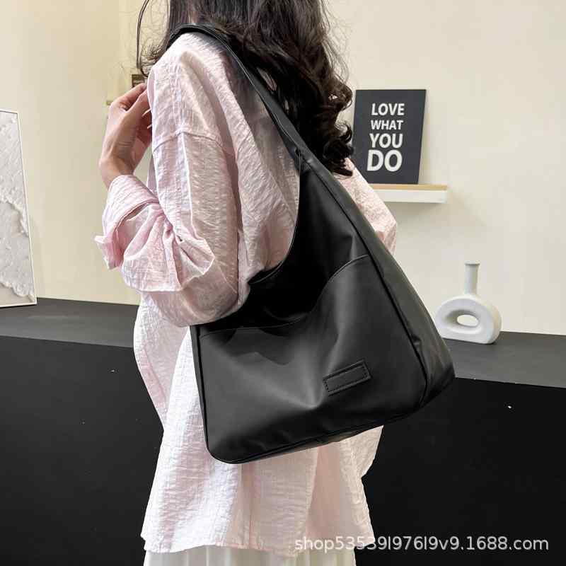 トートバッグ レディース 大容量 ソフトPUレザー ショルダーバッグ 通勤 通学 斜めがけ バッグ ブラック ホワイト ブラウン