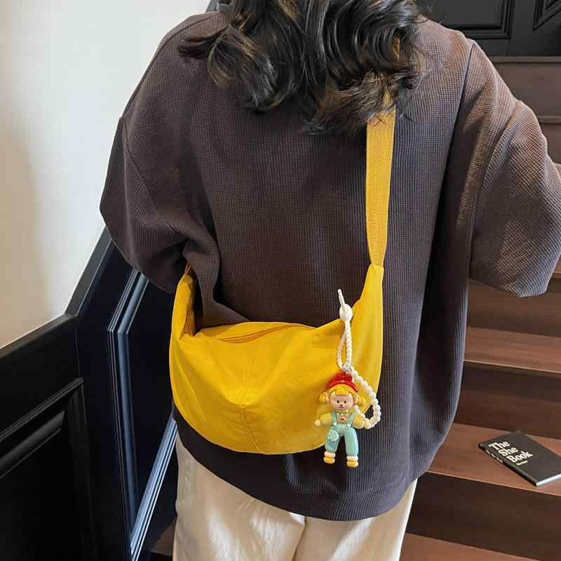 ショルダーバッグ レディース メンズ 大容量 軽量 帆布 キャンバス 斜めがけ バッグ 鞄 無地 シンプル カジュアル 男女兼用 ブラック ベージュ イエロー レッド ピンク ブルー グリーン