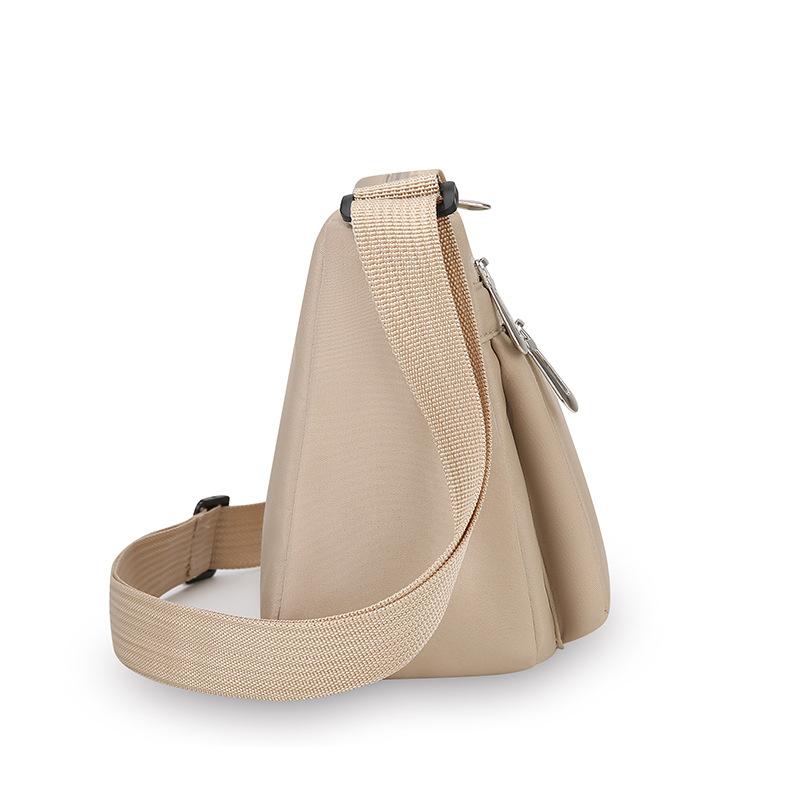 ショルダーバッグ レディース 女性用 軽量 撥水 ナイロン 小さめ スクエア ブラック ピンク系 カーキ ブルー グリーン 日常使い 通勤