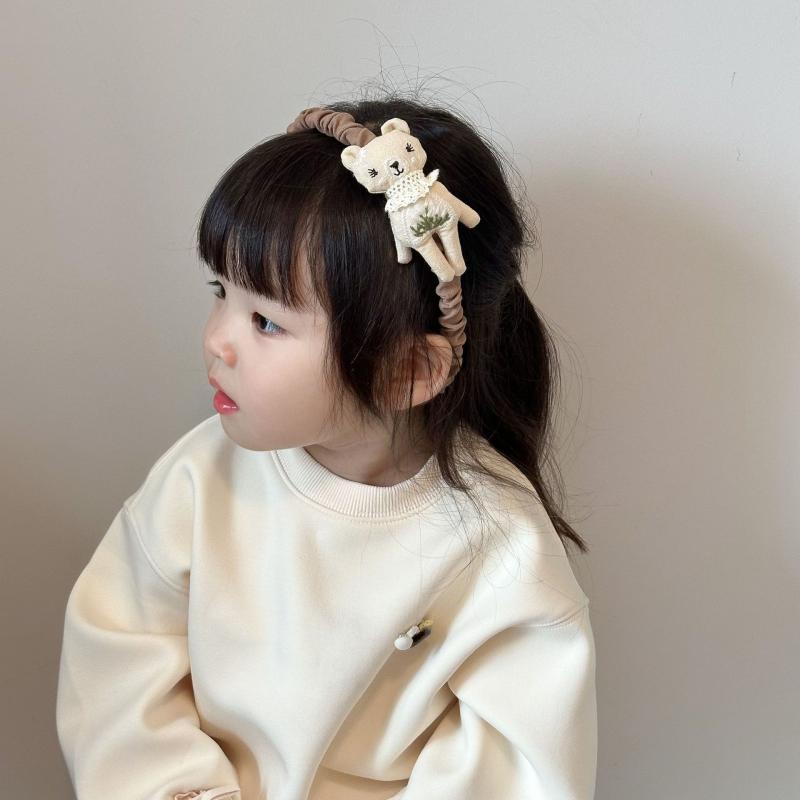 ヘアアクセサリー 子供用 カチューシャ 布製 立体 ぬいぐるみ 動物モチーフ ウサギ クマ 花柄 かわいい..