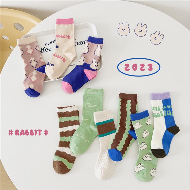 靴下 キッズ 子供 中筒丈 ソックス 波柄 菱形 ウサギ柄 アルファベット 通気性 コットン(x3)