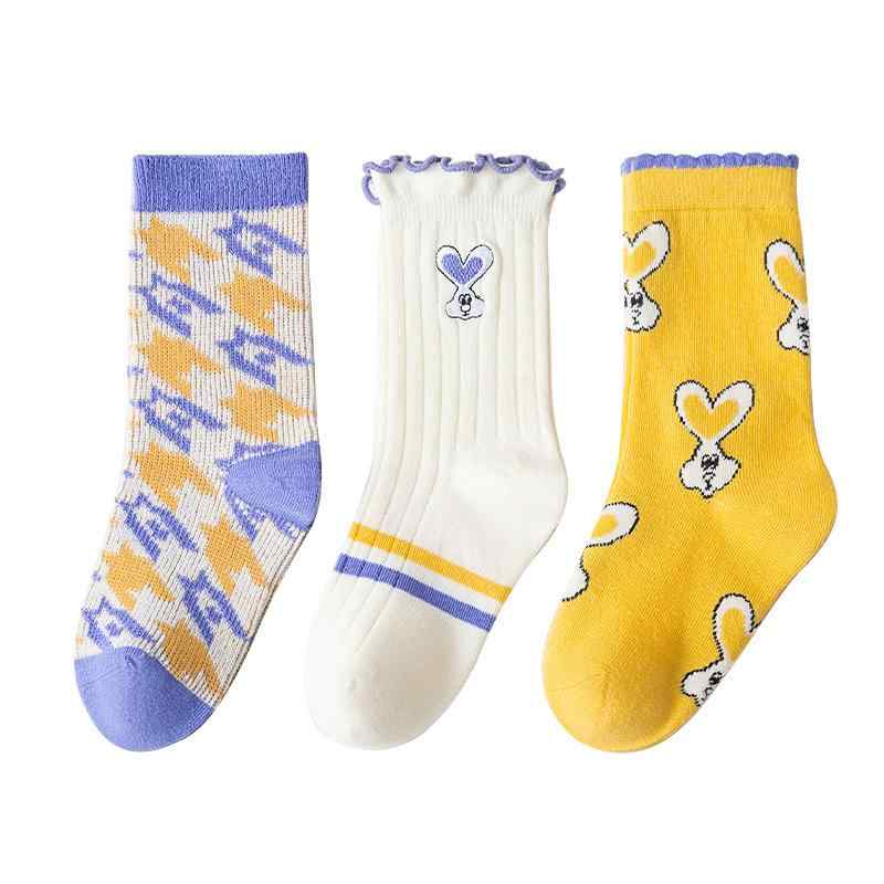 靴下 キッズ 子供 女の子 中筒丈 ソックス 精梳綿 通気 吸汗 カートゥーン ウサギ 小熊 桜ん坊 かわいい