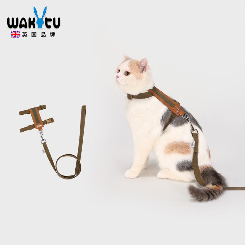 猫用品 猫用ハーネス 猫用リード 散歩用 お出かけ用 猫用胴輪 工字型構造 抜けにくい 調整可能 軽量 黄糖棕 スエード