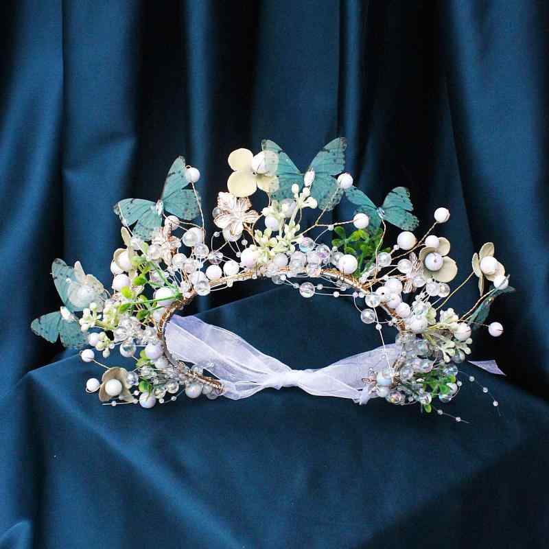 ヘアアクセサリー レディース 子供 髪飾り 森ガール 布製花 コサージュ ティアラ 虹色 ジルコニア 合金 リーフ 蝶 ヘアバンド 森ガール 写真 ウェディング 舞台 発表会 演奏会 ライブ パーティー