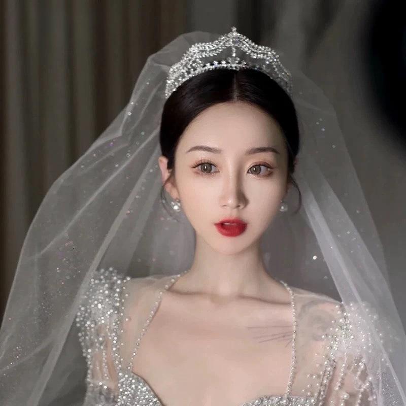 ヘアアクセサリー レディース ブライダル ウェディング ティアラ クラウン シルバー ジルコニア プリンセス 合金 キラキラ 豪華 結婚式 パーティー 披露宴 ...