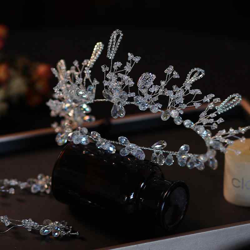 ヘアアクセサリー レディース ブライダル ティアラ クラウン イヤリング セット ウェディング 結婚式 花嫁 パール ジルコニア 髪飾り ヘッドドレス パーティー 披露宴 二次会 撮影