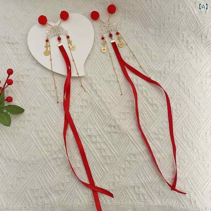 ヘアアクセサリー キッズ 女の子 正月 髪飾り 和風 リボン ヘアピン 赤 毛糸 ボール かわいい 古風 デ..