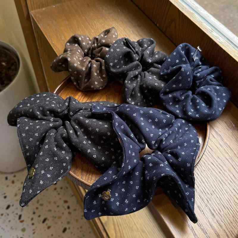 ヘアアクセサリー レディース 秋冬 ヘアゴム シュシュ 大腸ヘアリング レトロ 碎花柄 ドット柄 方巾付き 高弾力 ヘアゴム 韓国風 かわ..