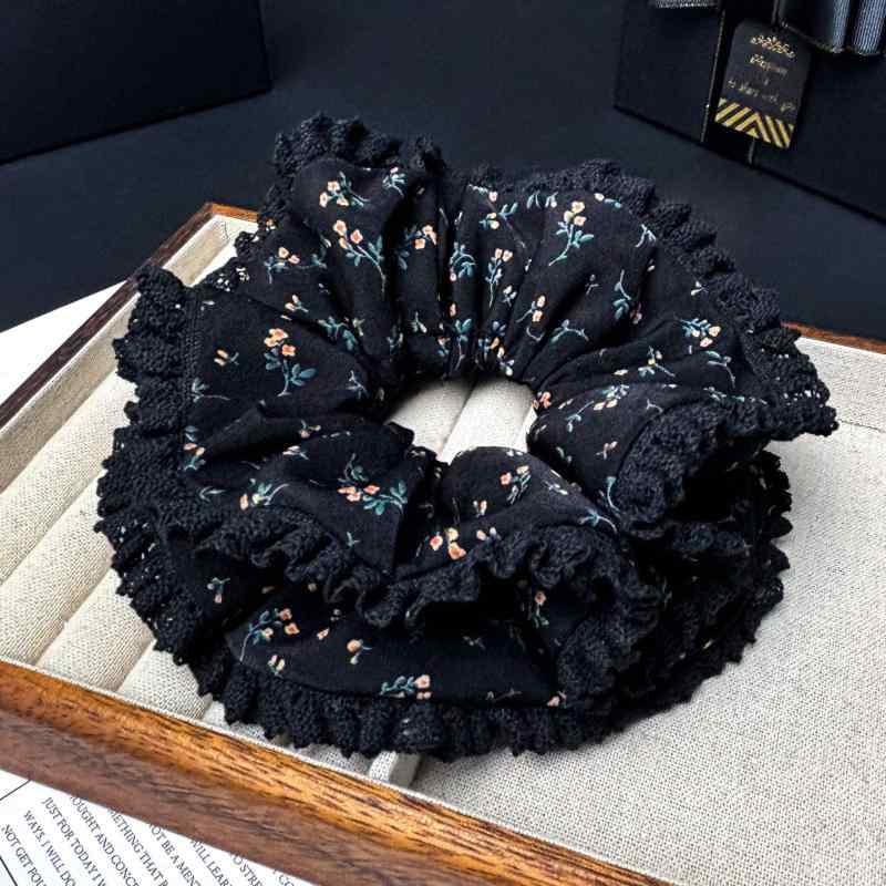 ヘアアクセサリー レディース 秋冬 レース シュシュ 髪飾り ヘアゴム 髪留め 森ガール ガーリー 花柄 ヘアアレンジ まとめ髪 かわいい ブラック コーヒー色