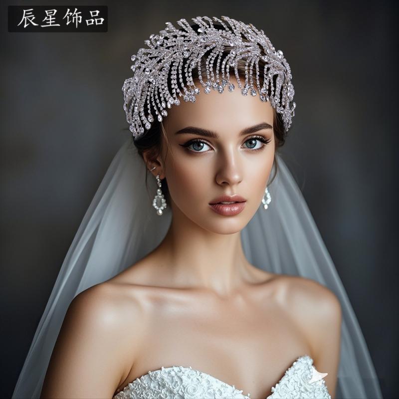 ヘアアクセサリー レディース ブライダル ティアラ 手編み ジルコニア エレガント ウェディング 結婚式..