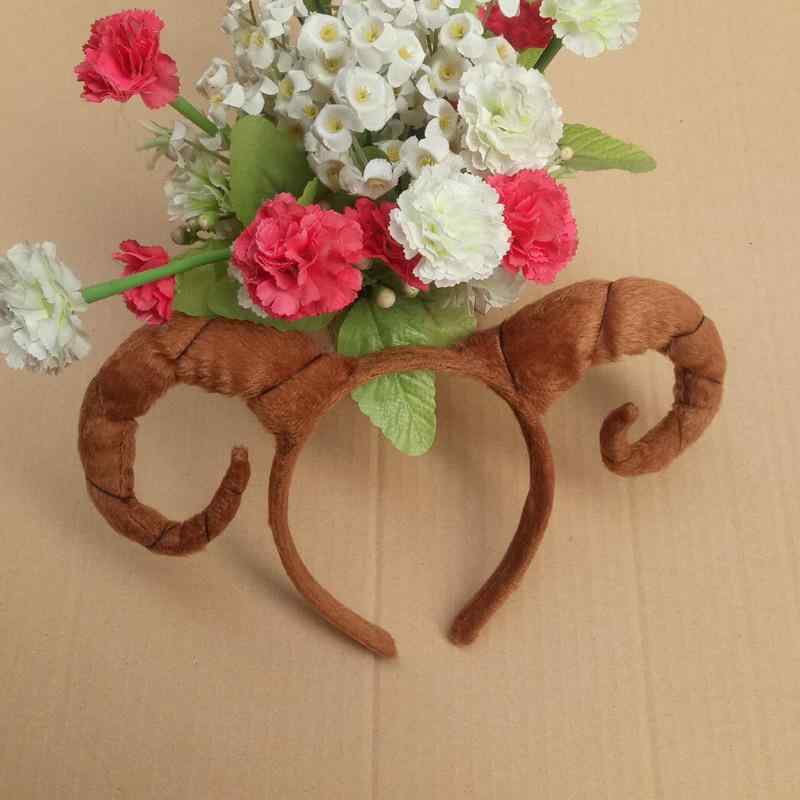 ヘアバンド レディース クリスマス 髪飾り カチューシャ 牛角 羚羊 モチーフ 結婚式 パーティー イベント コスプレ 道具 コーヒー色 白色 黒色(x2)