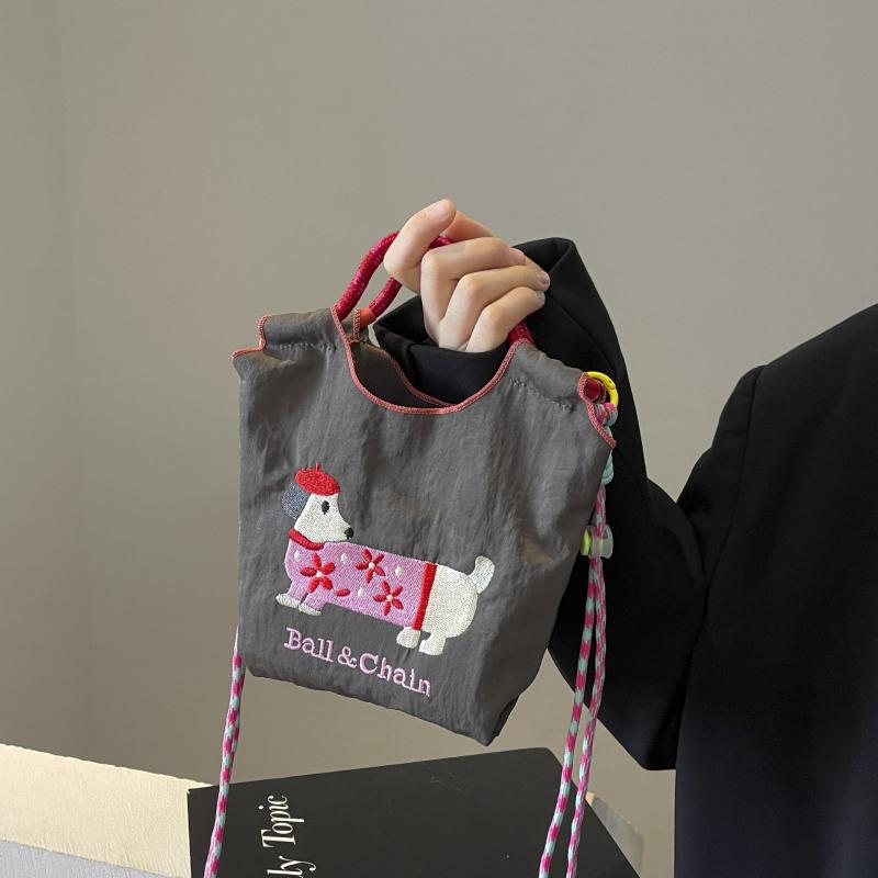 トートバッグ レディース かわいい 撥水 ナイロン 大容量 肩掛け 手提げ 斜めがけ ショルダーバッグ ドッグ マカロンカラー ブラック グレー レッド ブルー ホワイト イエロー ピンク系 通勤 通学