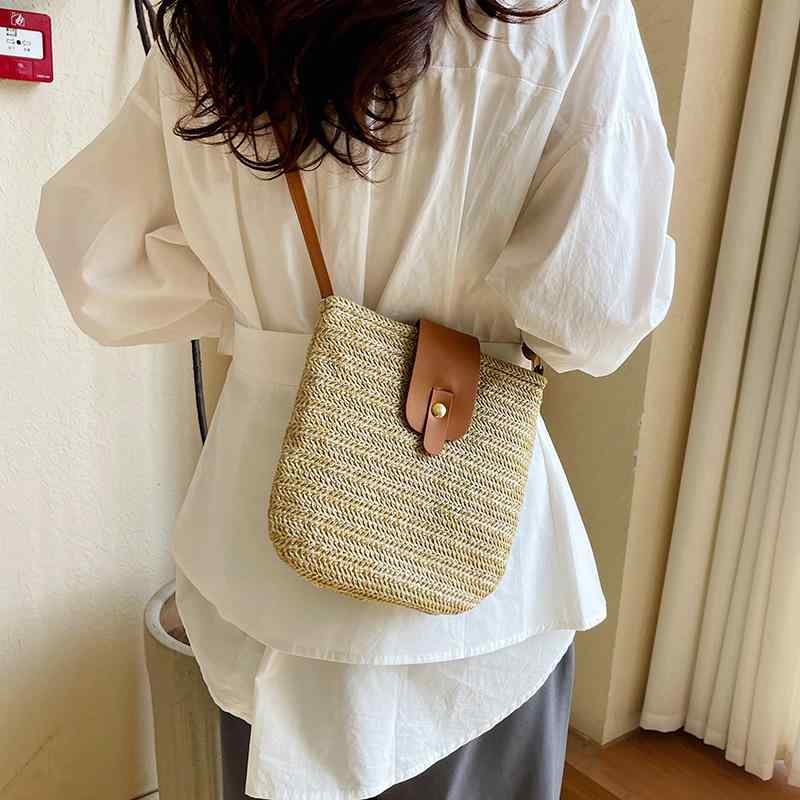 かごバッグ レディース 春夏 手提げ 麦わら編み 大容量 ショルダーバッグ 斜めがけ バケットバッグ ベージュ カーキ ブラウン