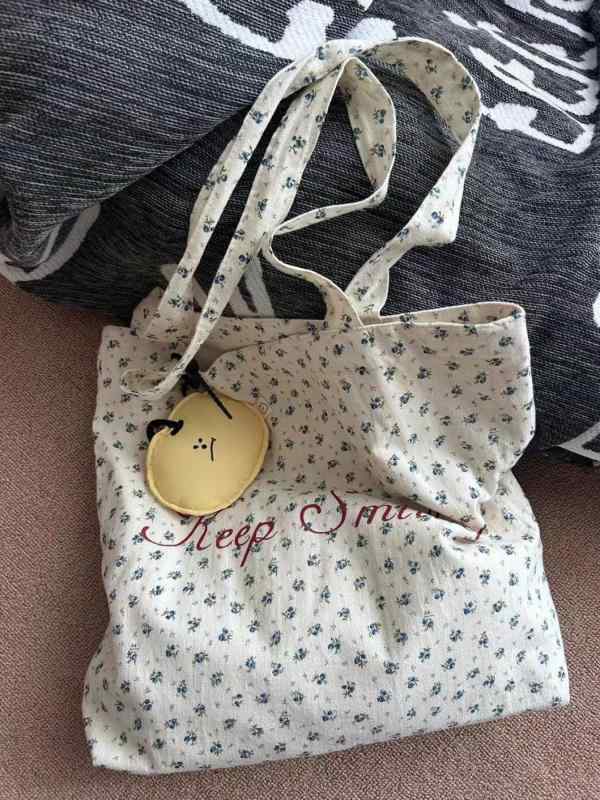 トートバッグ レディース 花柄 帆布 大容量 キャンバス ショルダーバッグ 通勤 通学