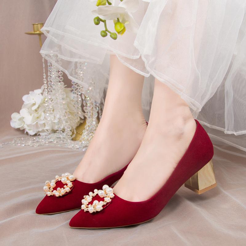 パンプス レディース ウェディングシューズ 結婚式 ブライダルシューズ 太ヒール ポインテッドトゥ ラ..