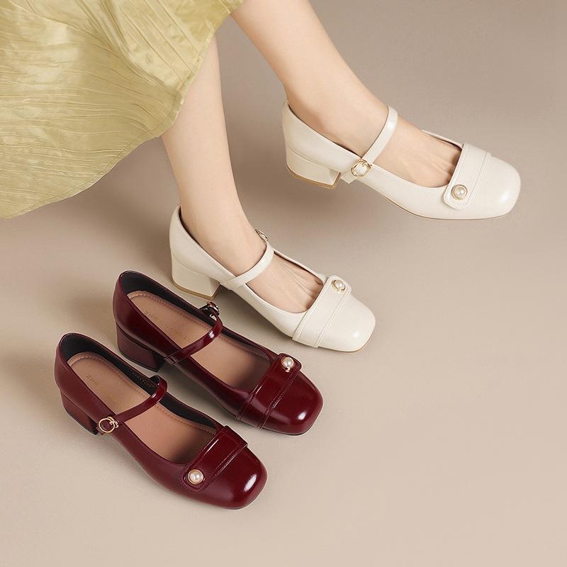 靴 レディース メリージェーンシューズ ミドルヒール スクエアトゥ 無地 PUレザー チャンキーヒール パ..