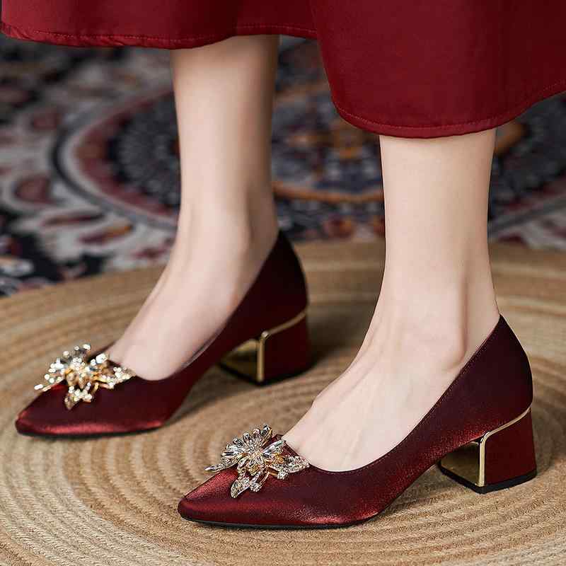 パンプス レディース ウェッジソール ローヒール 結婚式 お呼ばれ ポインテッドトゥ フォーマル ママ ..