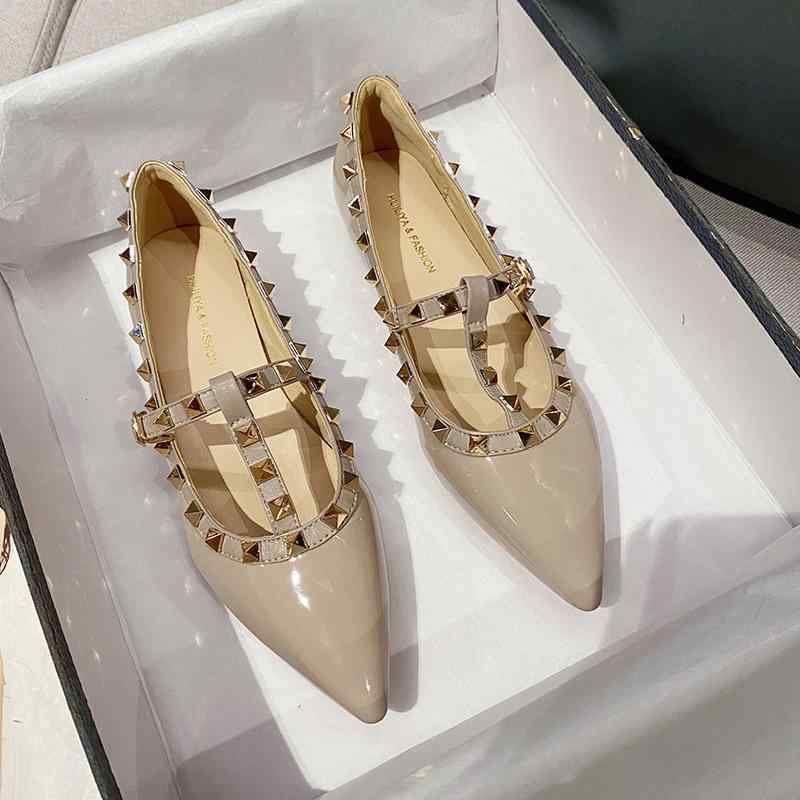 パンプス レディース ローヒール ポインテッドトゥ リベット フラット ぺたんこ靴 フラットシューズ 2w..