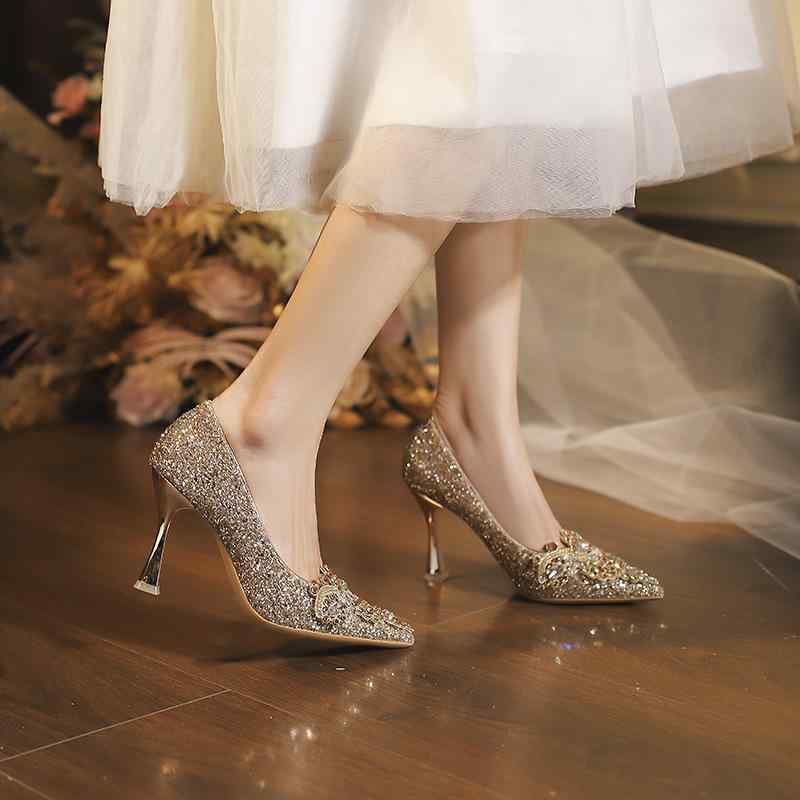 ウェディングシューズ レディース 太め 幅広 シャンパンゴールド スパンコール ポインテッドトゥ ハイ..
