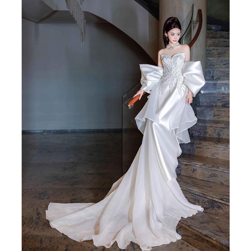 ウェディングドレス 高級感 チューブトップ トレーン ブライダル エンゲージメント イブニングドレス ..