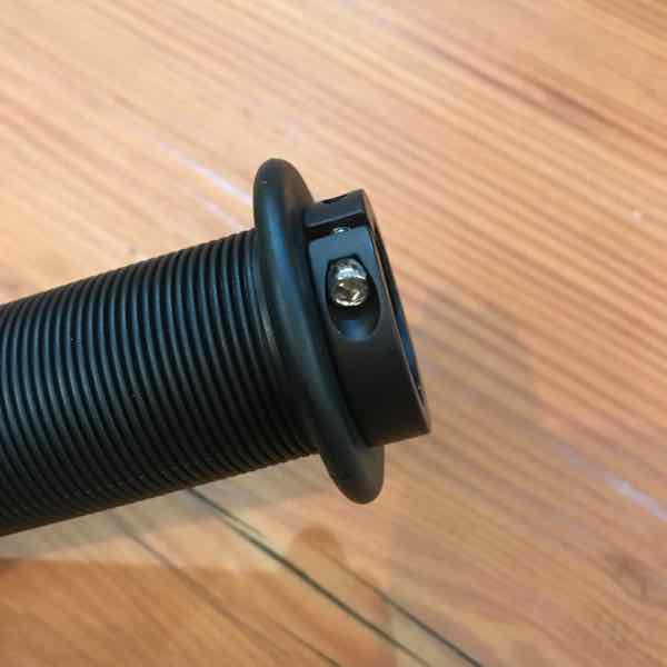 スノースクート パーツ　Jykk純正 SS Lock-on Grip マッシュルームパターン ダブル...