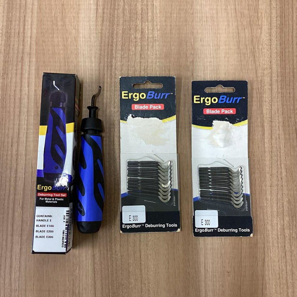 ご覧いただきありがとうございます 【中古】【未使用・長期保管】TASCO/イチネンタスコ スクレーパー＋替刃×2セット TA520AG＋TA520AA-12ですです 状態：中古・未使用・長期保管 ・本体+替刃2箱 ・長期保管品の為、商品やパッケージに痛みや汚れがあります ・商品は写真に写っているもので全てです ・傷、汚れ等商品の状態は写真でご確認ください ・店頭併売につき、品切れの際はご了承くださいご覧いただきありがとうございます 【中古】【未使用・長期保管】TASCO/イチネンタスコ スクレーパー＋替刃×2セット TA520AG＋TA520AA-12ですです 状態：中古・未使用・長期保管 ・本体+替刃2箱 ・長期保管品の為、商品やパッケージに痛みや汚れがあります ・商品は写真に写っているもので全てです ・傷、汚れ等商品の状態は写真でご確認ください ・店頭併売につき、品切れの際はご了承ください