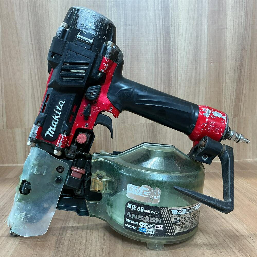 【中古】makita 高圧釘打機 65mm AN636H【204】