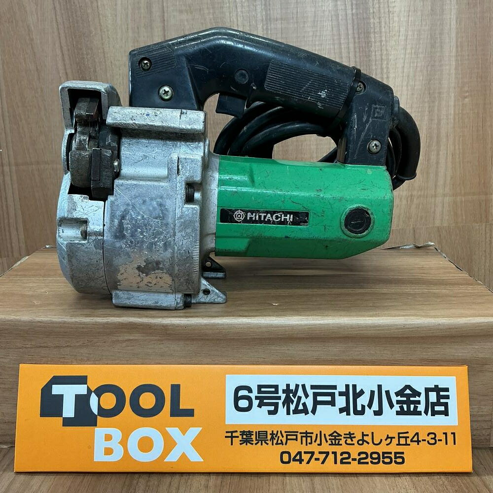 状態：中古品 ・日立工機 CL10 全ねじカッタの中古品です。 ・本体のみ他付属品はありません。 ・動作確認済み。ユニクロ3/8サイズの全ネジが問題なく切断できました。 ・中古品につき傷汚れがあります、写真でご確認ください。 ・付属品は写真に写っているものがすべてです。 ※その他点検不足な点もある場合がございますが、ご了承ください ※店頭併売につき、品切れの際はご了承ください状態：中古品 ・日立工機 CL10 全ねじカッタの中古品です。 ・本体のみ他付属品はありません。 ・動作確認済み。ユニクロ3/8サイズの全ネジが問題なく切断できました。 ・中古品につき傷汚れがあります、写真でご確認ください。 ・付属品は写真に写っているものがすべてです。 ※その他点検不足な点もある場合がございますが、ご了承ください ※店頭併売につき、品切れの際はご了承ください