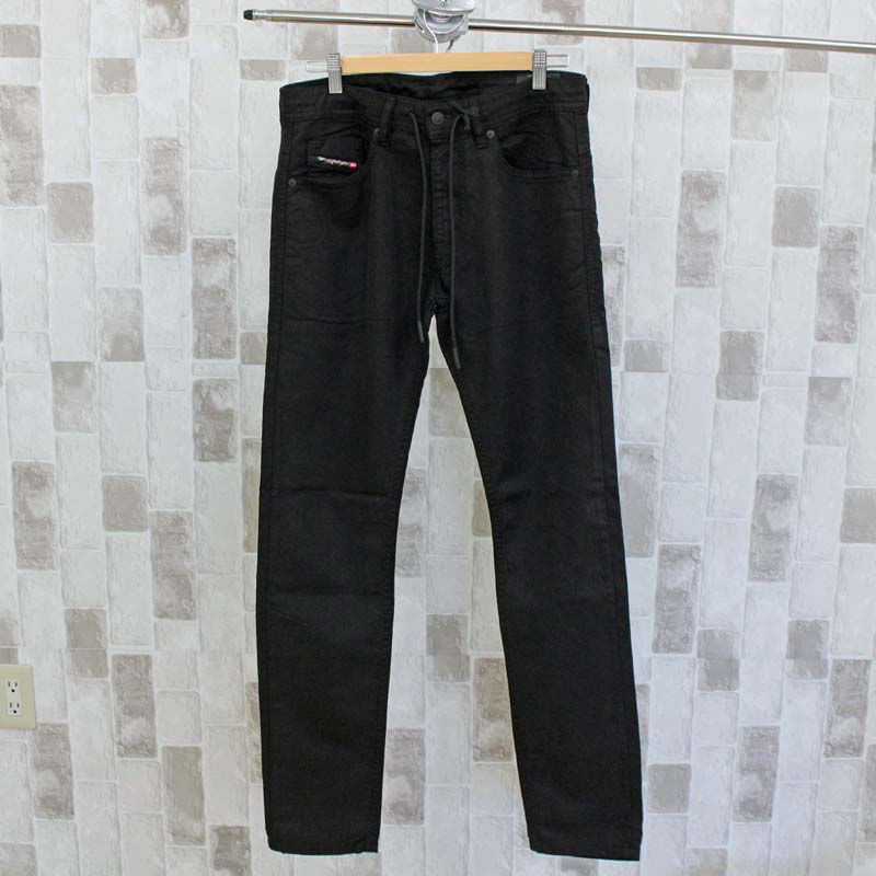 送料無料 DIESEL JOGG JEANSディーゼル ジョグジーンズ メンズ スウェットデニム ストレッチ デニム スリム ブラック 無地 THOMMER-Y-NE SLIM 069NC STRETCH ブランド 並行輸入 男女兼用 ユニセックス トップイズムのサムネイル